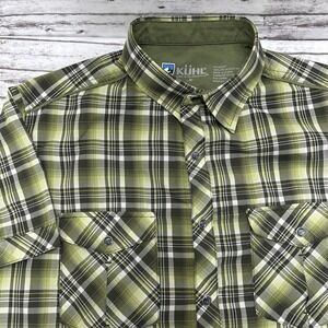 Kuhl Shirt Men's Medium Green Plaid Eluxur Short Sleeve Button Up Outdoor Hiking